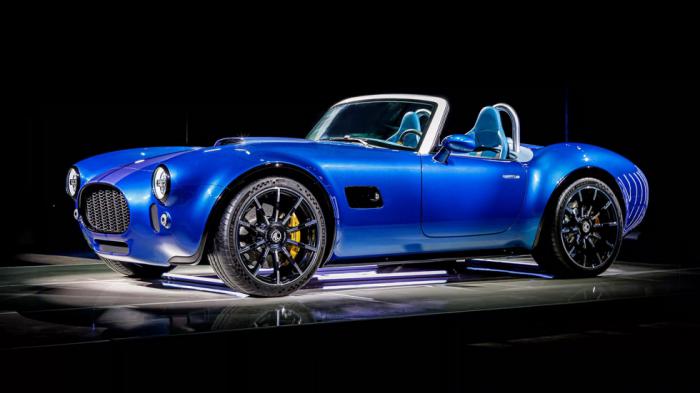 Το σύγχρονο AC Cobra GT Roadster είναι εδώ με 663 ίππους! 